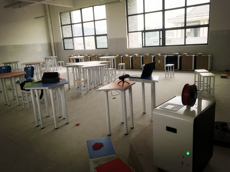 洋明達教育級3D打印機走進貴州某高級中學(圖1)